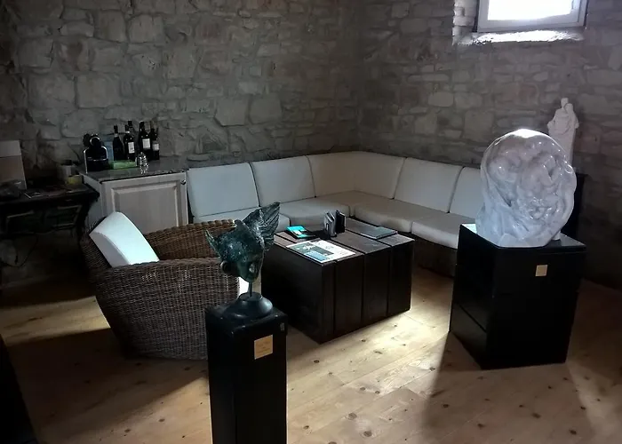 Atelier Reinhart Bed & Breakfast Rauhenebrach