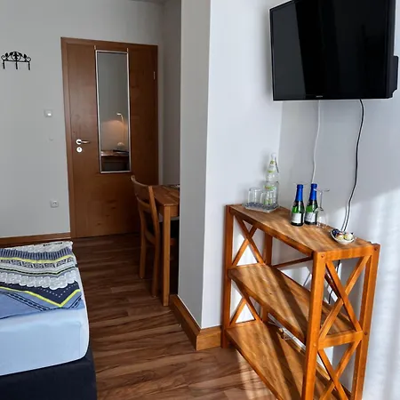 Atelier Reinhart Bed & Breakfast Rauhenebrach