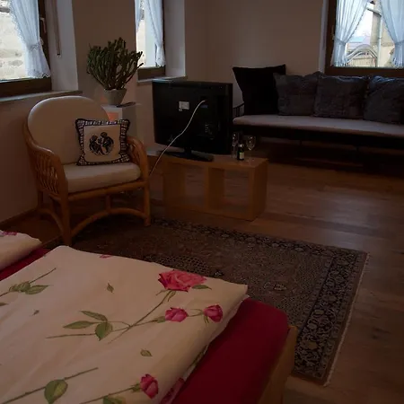 Atelier Reinhart Bed & Breakfast Rauhenebrach
