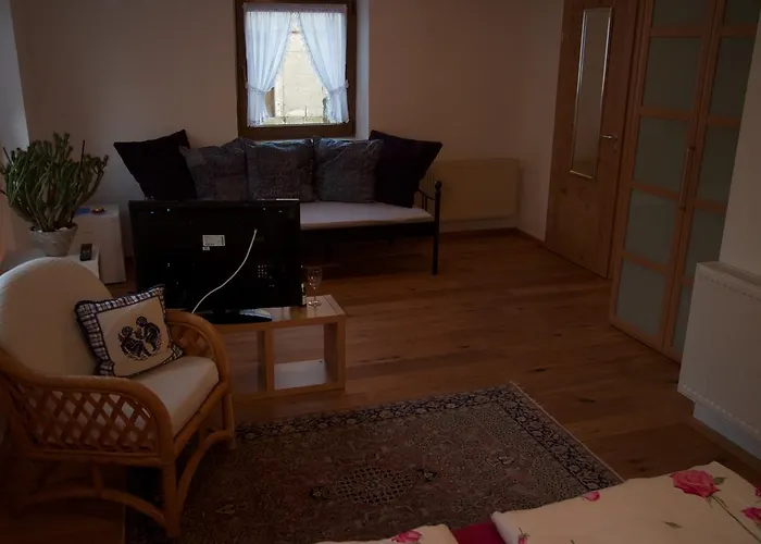 Atelier Reinhart Bed & Breakfast